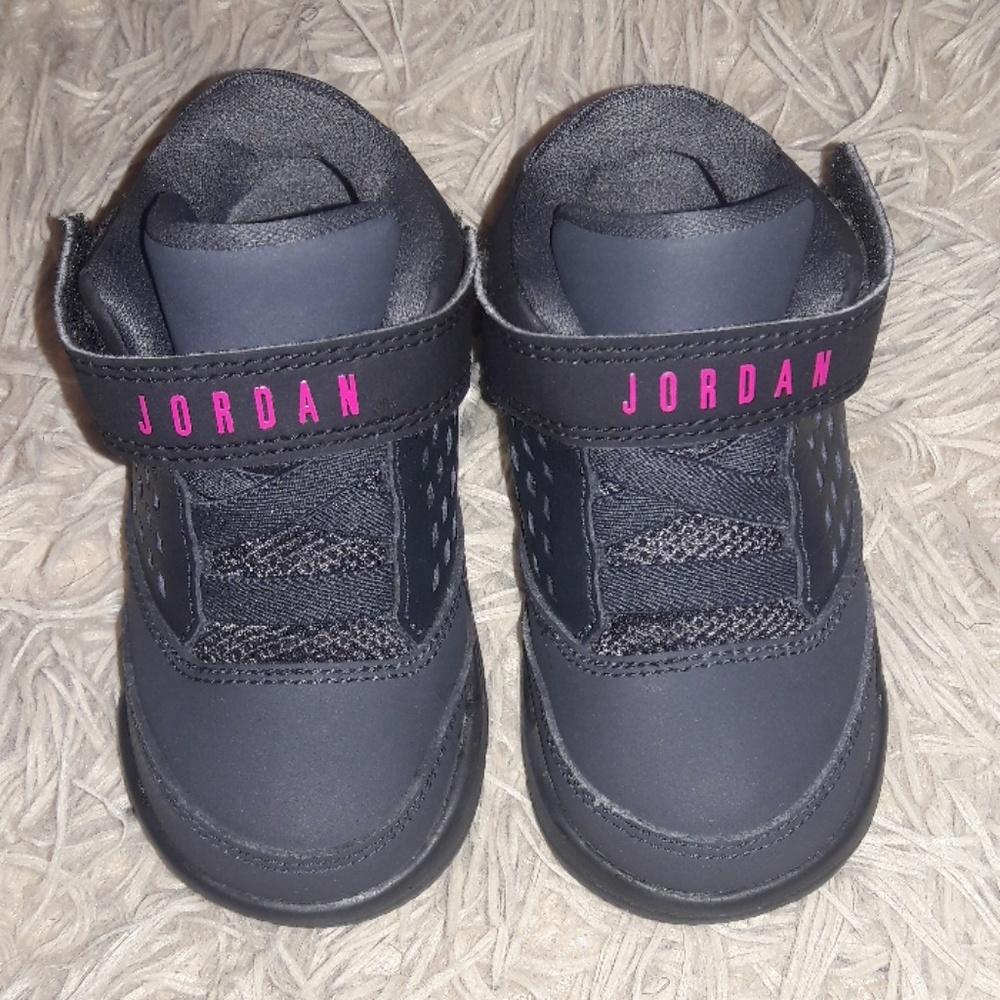 Air Jordan flight